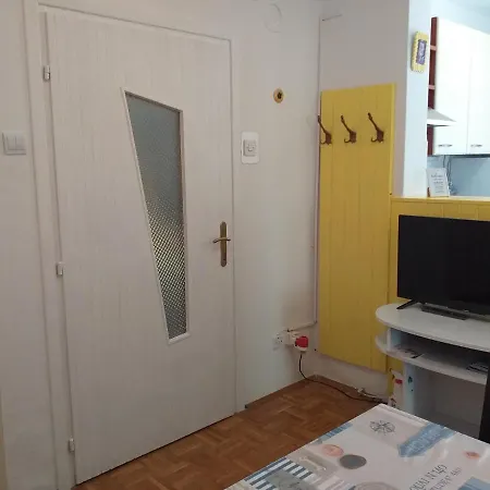 شقة Levak - Apt. 2 بيشكانا أوفالا