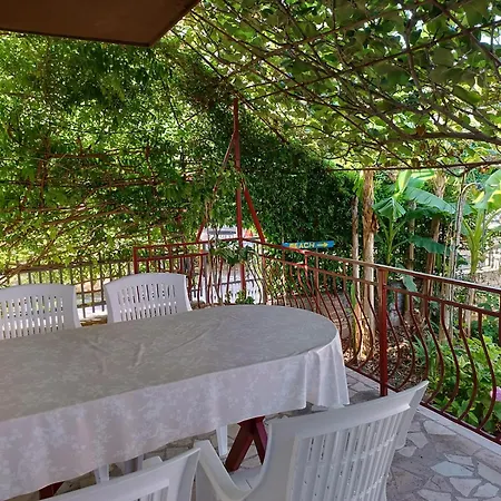 Levak - Apt. 2 Apartment