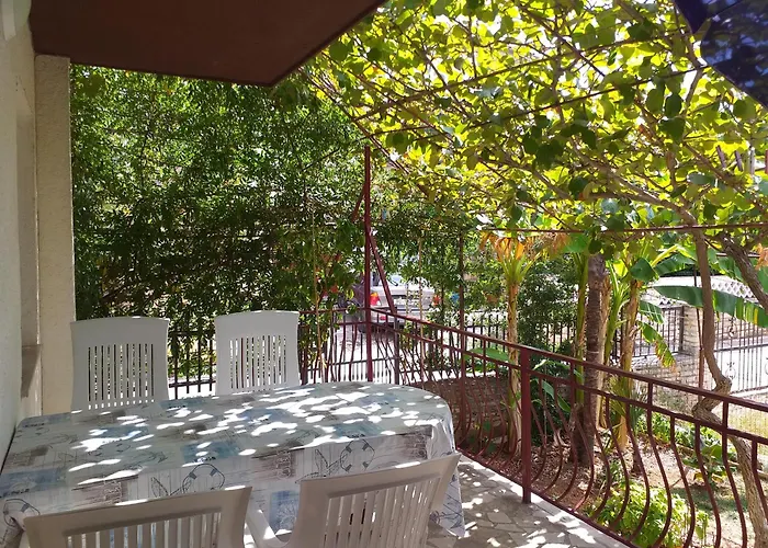 Apartament Levak - Apt. 2 *