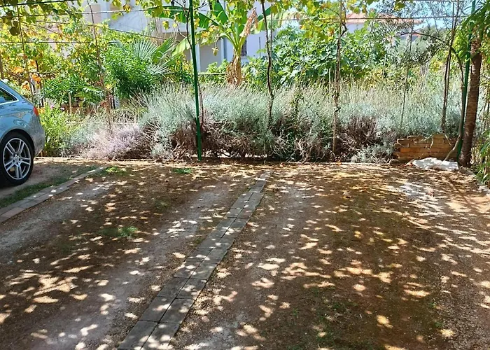 Levak - Apt. 2 * Pjescana Uvala