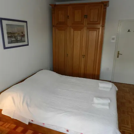 Levak - Apt. 2 *