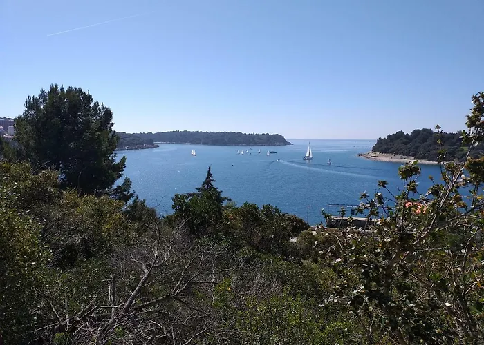 Διαμέρισμα Levak - Apt. 2 *